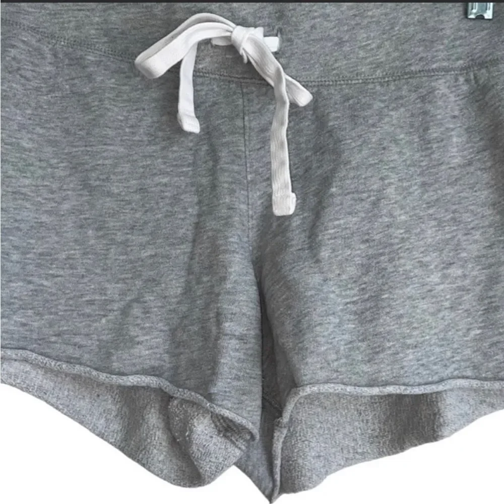 PINK Victoria’s Secret Shorts - Picture 7 of 8